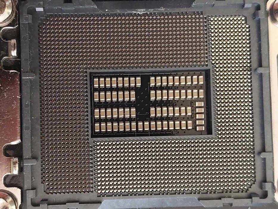 Intel Core i5 13500 + AsRock Z690M-ITX/AX Wi-Fi DDR4