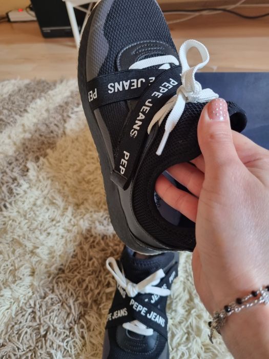 Adidasi pepe jeans , marime 39