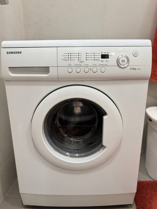 Продам на запчасти стиральную машину Samsung WF-F862