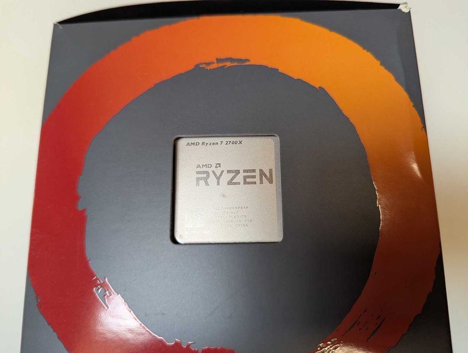 Procesor AMD Ryzen 7 2700X FULL BOX