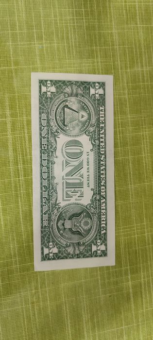 Один доллар в хорошем состоянии