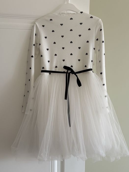 Продам платье на девочку