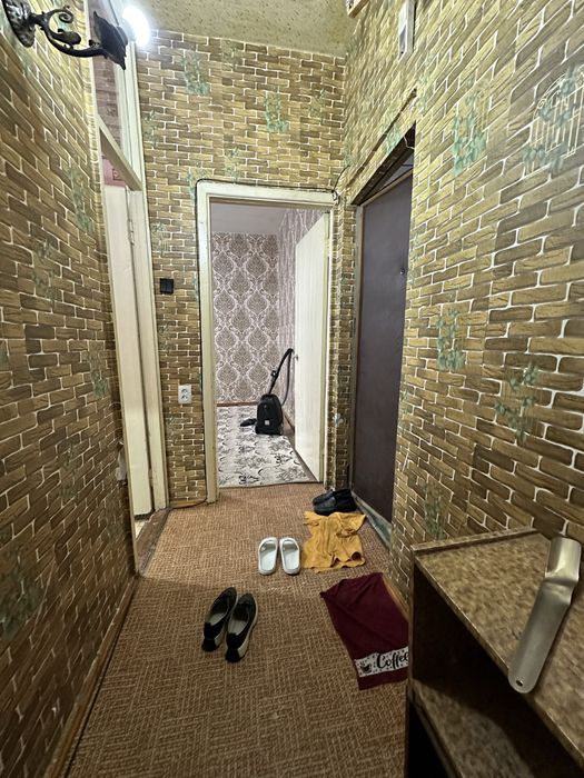 Аренда. Мирабадский р-н Куйлюк массив 2 1/2/4 чистая квартира