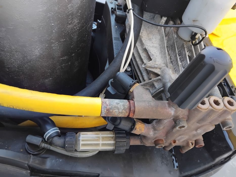 Водоструйка Karcher hds 9/18-4М НовМодел Profesional   380V250bar Керамика Супер Силна НайВисокКлас от мащините на 380Волта