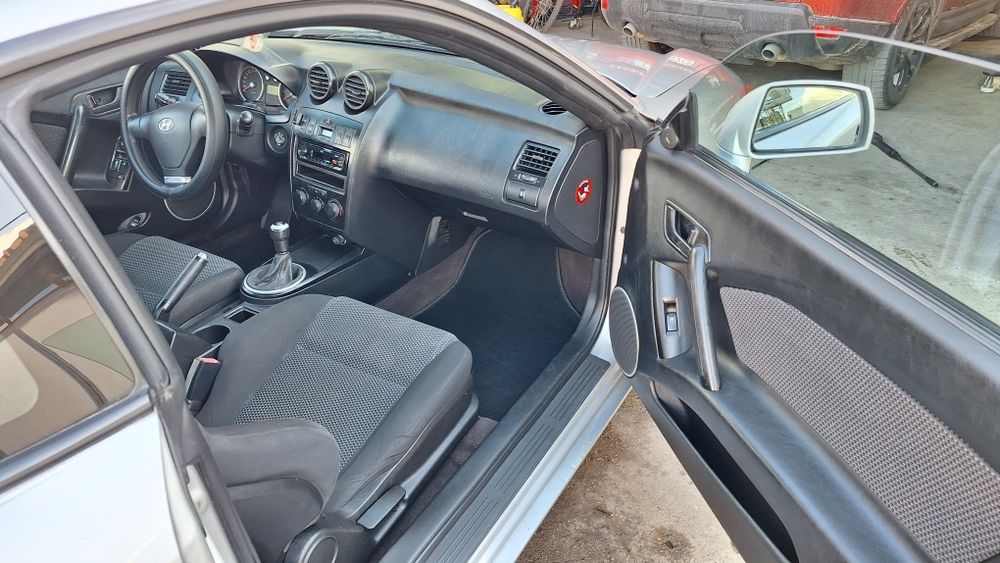 Хюндай купе 2003