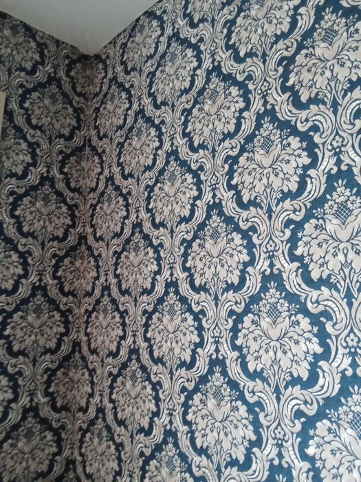 Поклейка обоев от  600 тг. .КВ метр