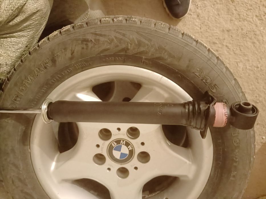 зимние шины с шипами