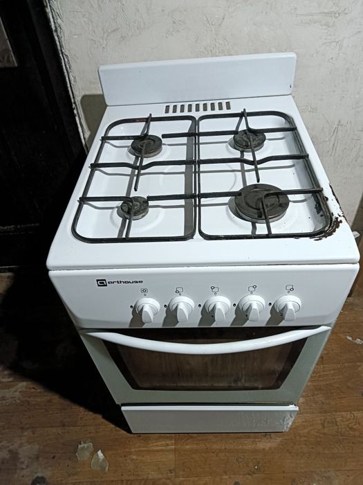 Продам газ плиту