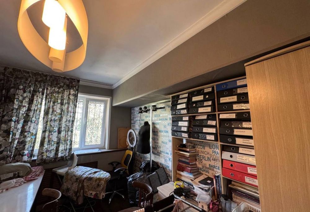 2/4/4 Буюк Ипак ийули,МГИМО,паспортный стол,50 м2,дом кирпичный,чистая