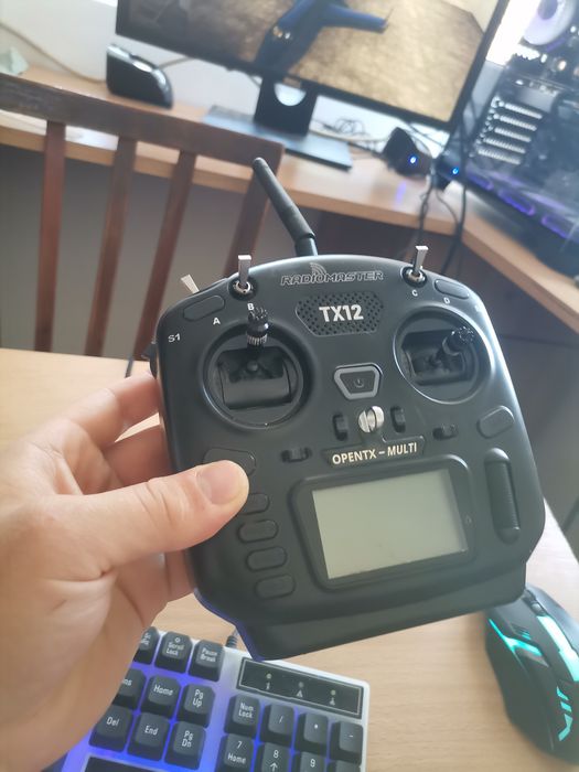 Telecomanda fpv Radiomaster tx12