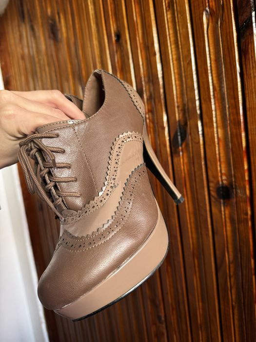 Обувки на токчета