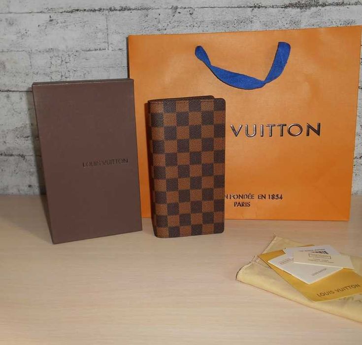 In Stoc Portofel pentru bărbați Louis Vuitton  078