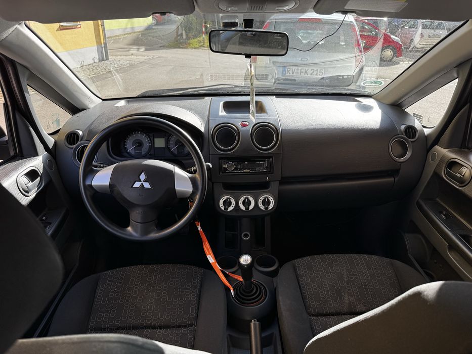 Mitsubishi Colt 2010