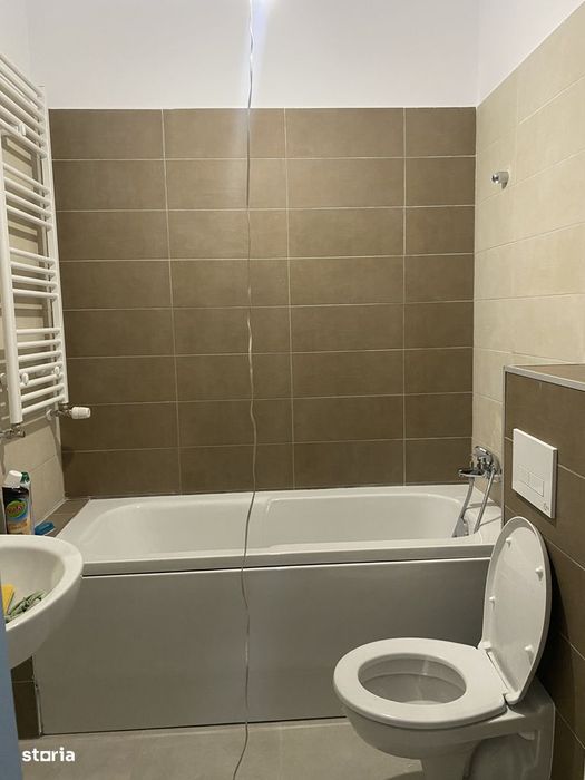 Apartament cu 3 camere+boxa, Otopeni
