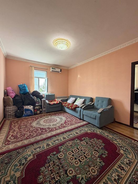 Продаётся 1/3/4 - Юнусабад - 3, ориентир: 5 больница