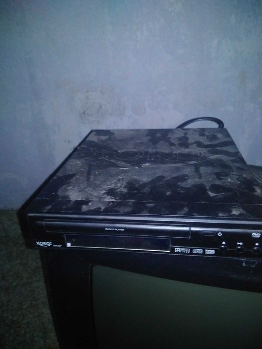 Dvd плеер  в хорошем состоянии