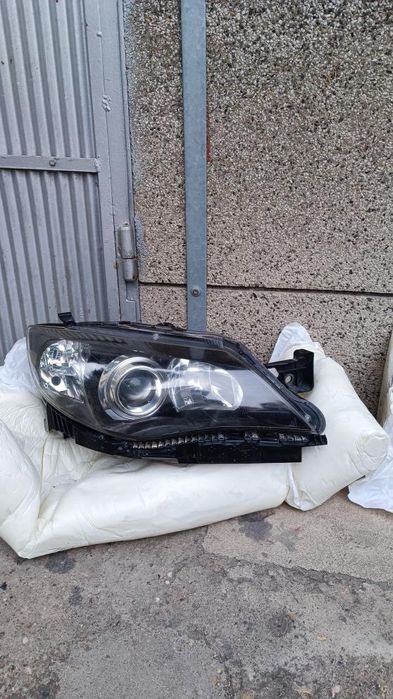 Фарове Subaru impreza GH3 2010 хечбек