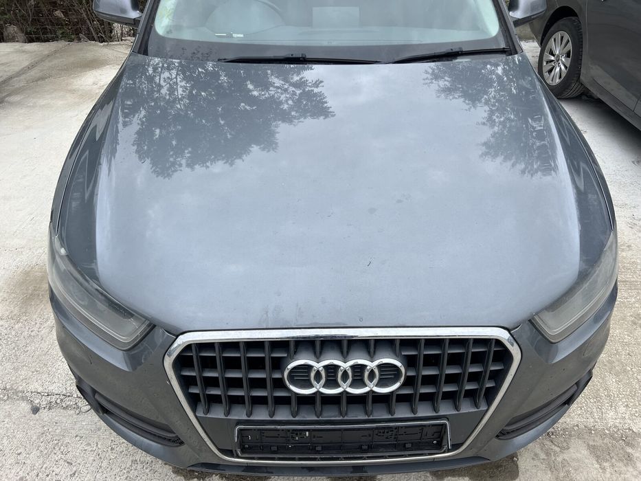 Fata completa Audi Q3 2013