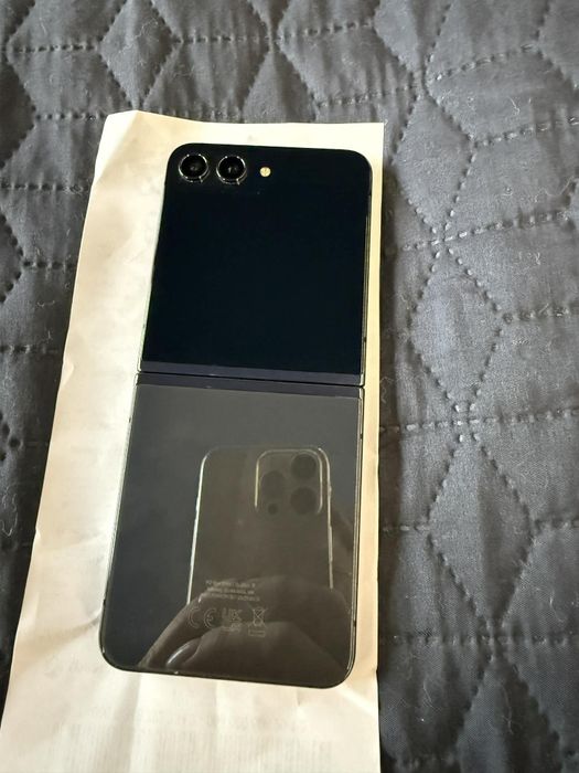Samsung Galaxy z flip 5