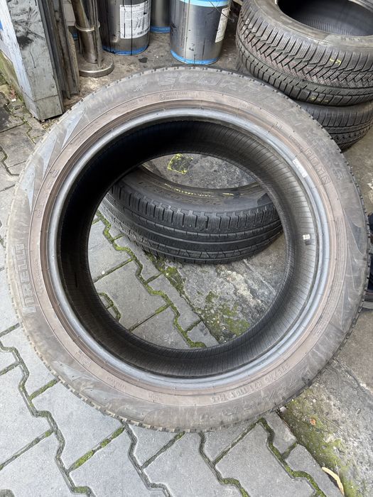 275/45/21 pireli mixte