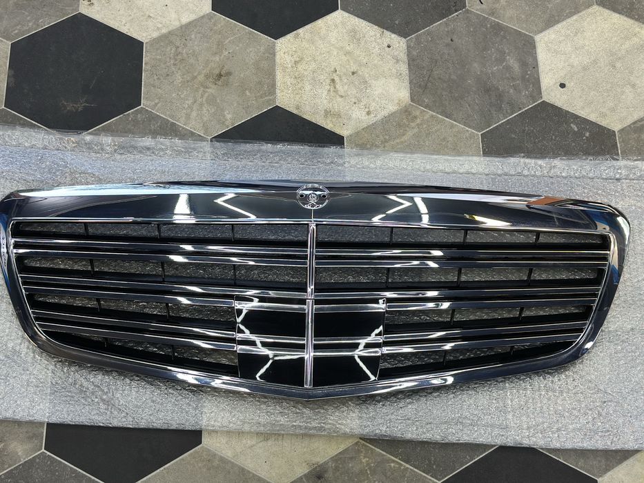 Решетка mercedes S class w221/с клас решетка АМГ/AMG