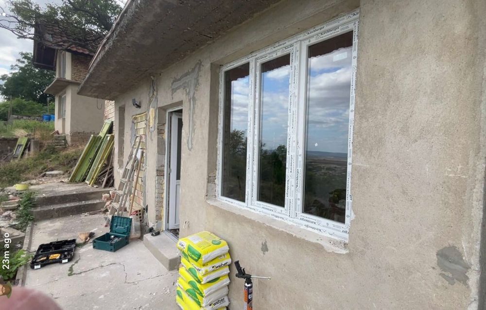 Вила/къща кв.Дивдядово/ 2 за цената на 1