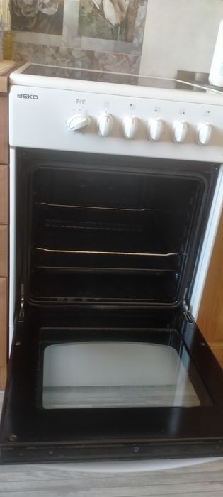 Плита электрическая Beko.