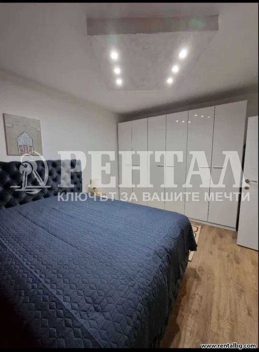 Дава се под наем Тристаен апартамент в Пловдив, Център - 75 кв.м за 484.5 € - Снимка #12