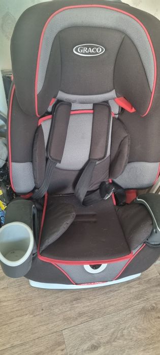 Продаю  автокресло