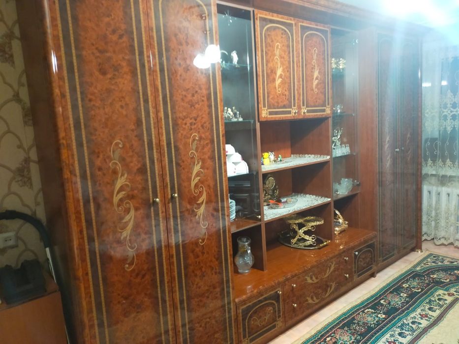 Продам стенку «Шатура»