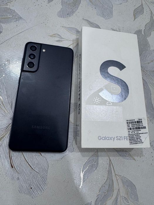 Продам samsung s21 FE 128 gb в отличном состоянии