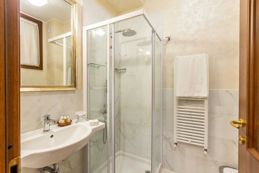 Vanzare apartament 3 camere  zona premium