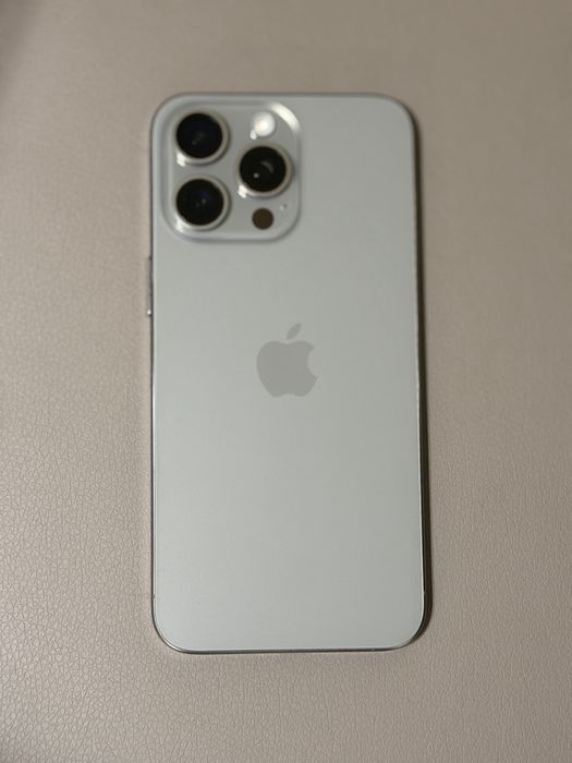 iPhone 15 Pro Max
