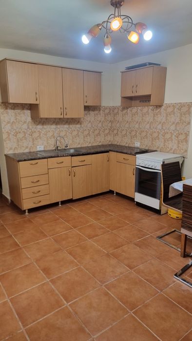 Casă cu grădină de vânzare in Minis