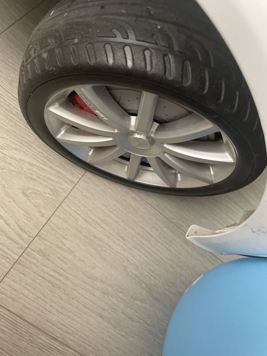 Masina copii Mercedes Benz alba