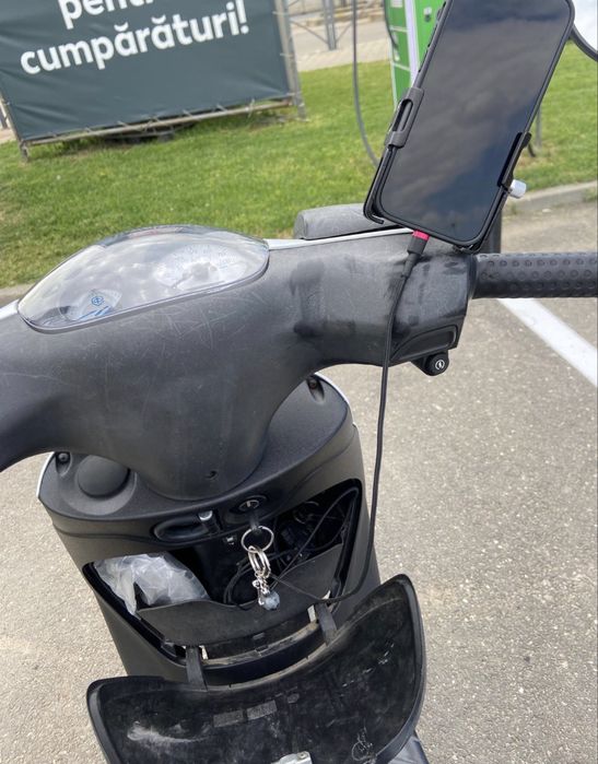 Scuter Piaggio Zip 50 cc, 2 timpi