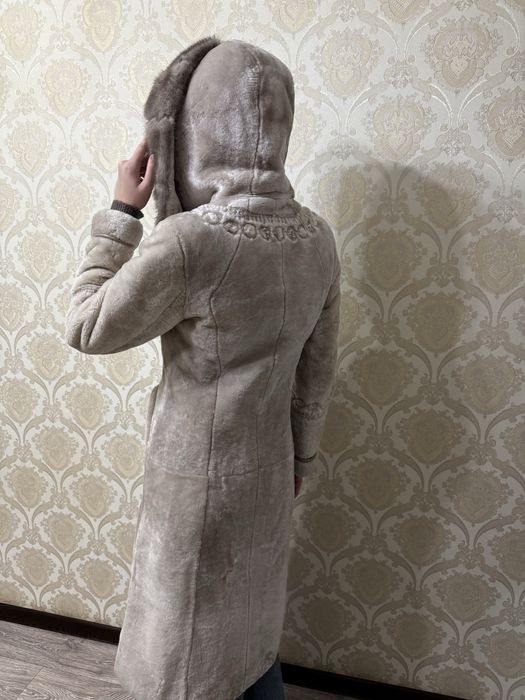 Продам мутоновую шубу