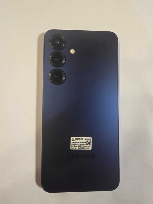 Продава GSM Galaxy S25