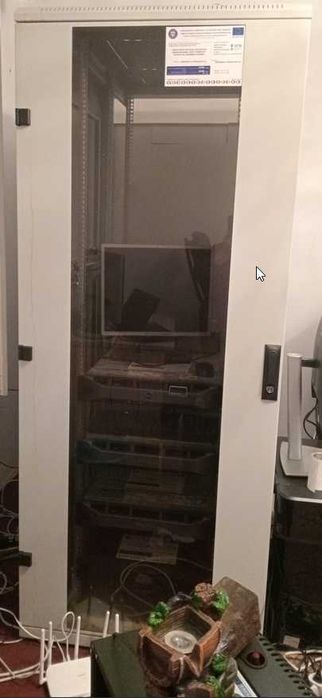Cabinet server - Rack de podea 19 Triton 42U 800x1000X2000
