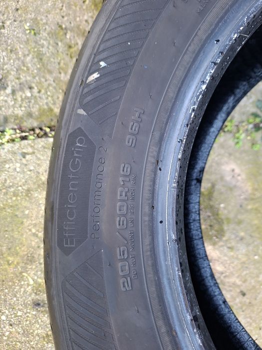 2бр 205/60/16 гудияр много запазени малко карани 24г