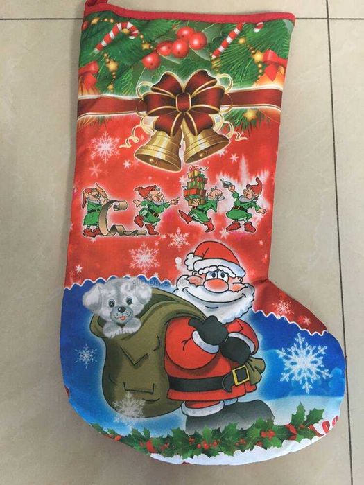 Коледни чорапчета за подаръци