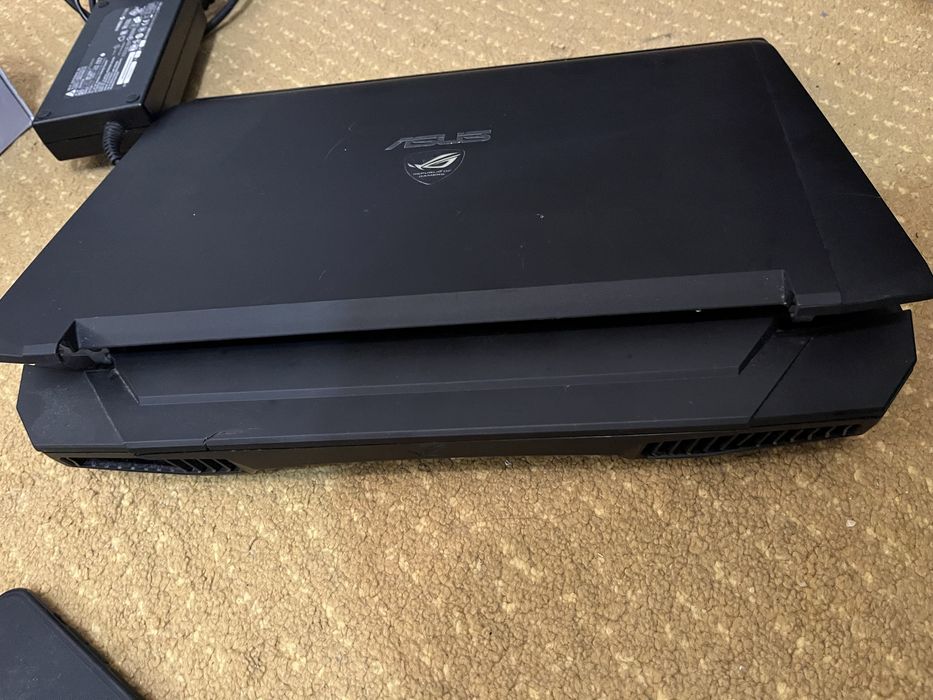 ASUS ROG G750JY i7-4710HQ GTX 980M 8GB – pentru piese sau repa