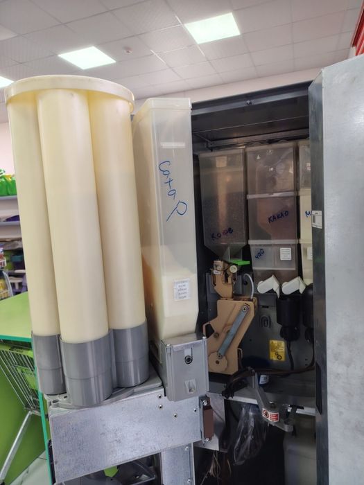 Кофе автомат! Продаються!