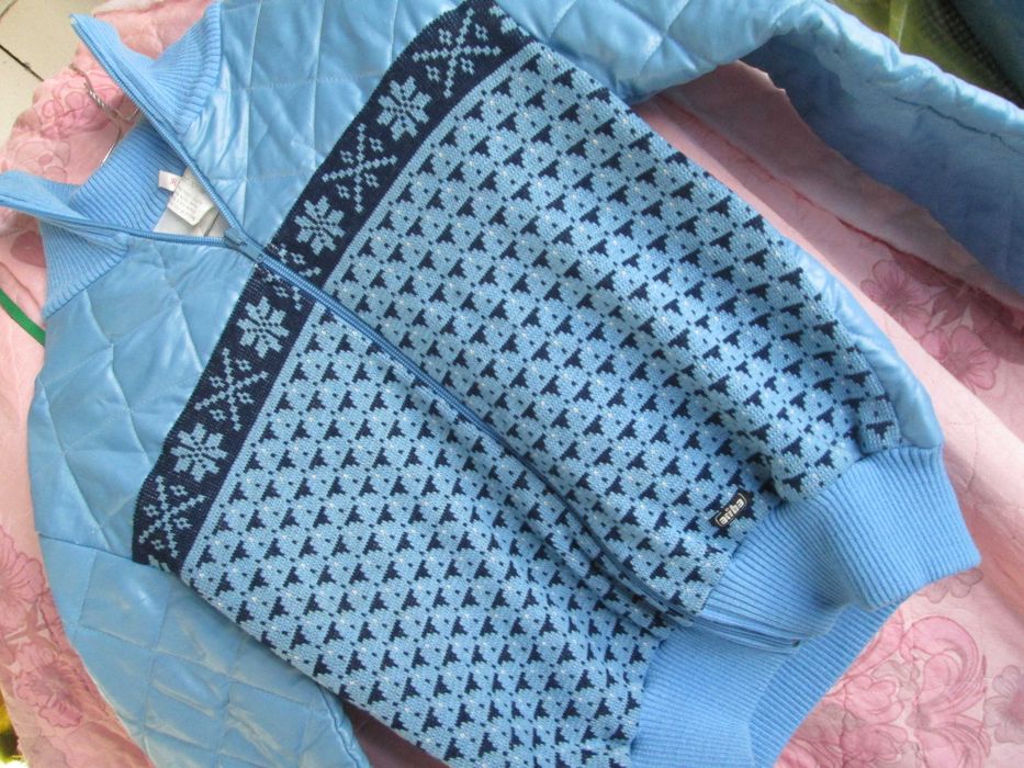 bluza  deosebita baieti XS