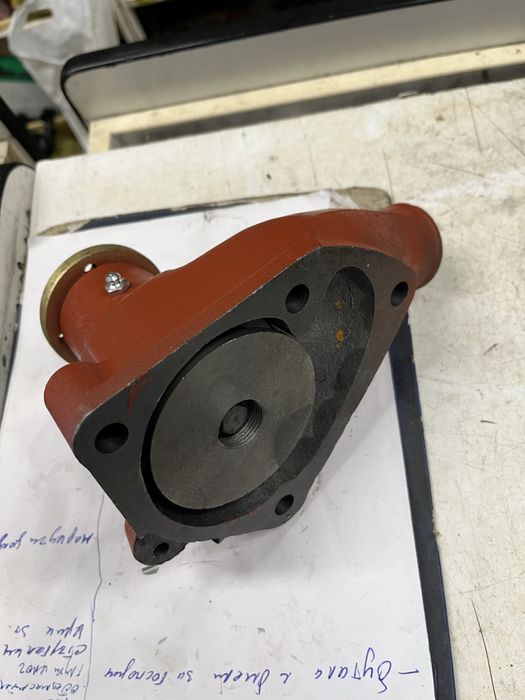 Продавам водна помпа газ 69