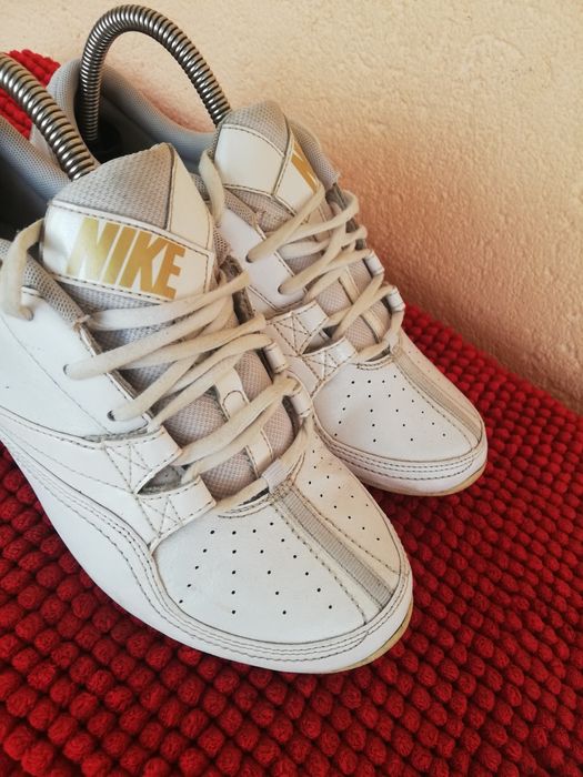 Adidași Nike nr 38,5 damă