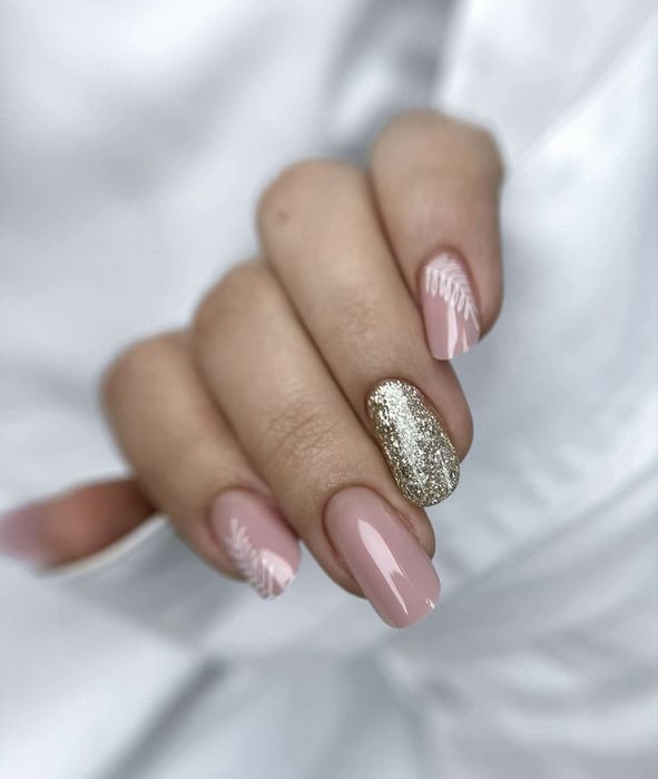 Aplic unghii cu gel si oja semipermanenta sector 2