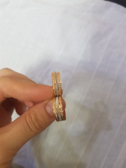 Sirochna tilla uzuk sotiladi!