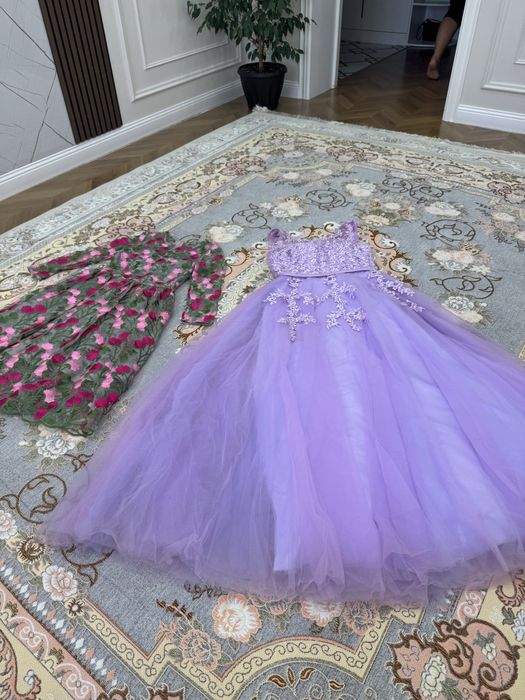 Платье вечерние, второй 5000тг