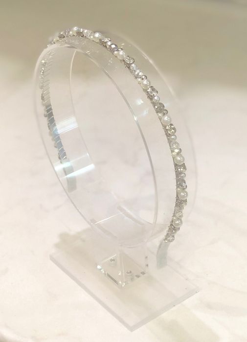 Диадеми за глава